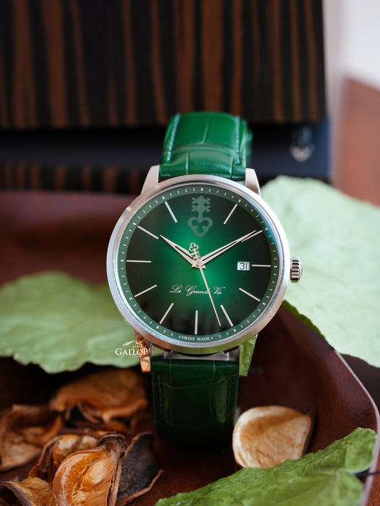 Corum: Heritage La Grande Vie Green Dial 42mm Men Watch